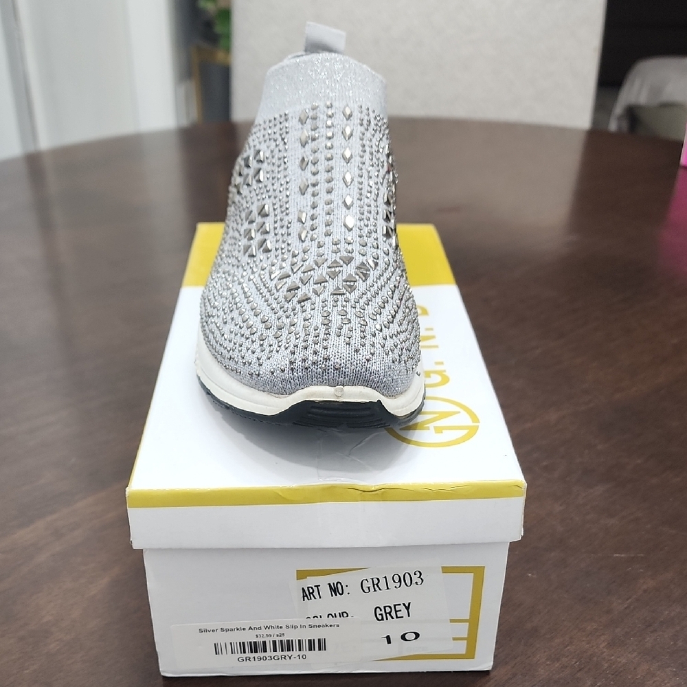 Stylish Silver Sparkle slip on Women's Shoes